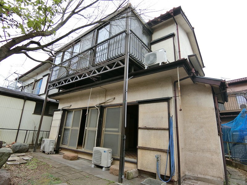 再建築不可、私道持分なし、動物も棲みついた空き家の売却