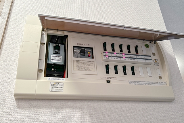 電気容量を増やす前に確認を！賃貸契約の造作買取と原状回復のルール