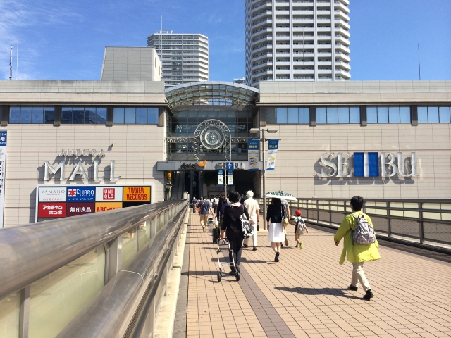 「駅徒歩10分」の壁 中古マンション価格、内と外では㎡単価の差が27.1%